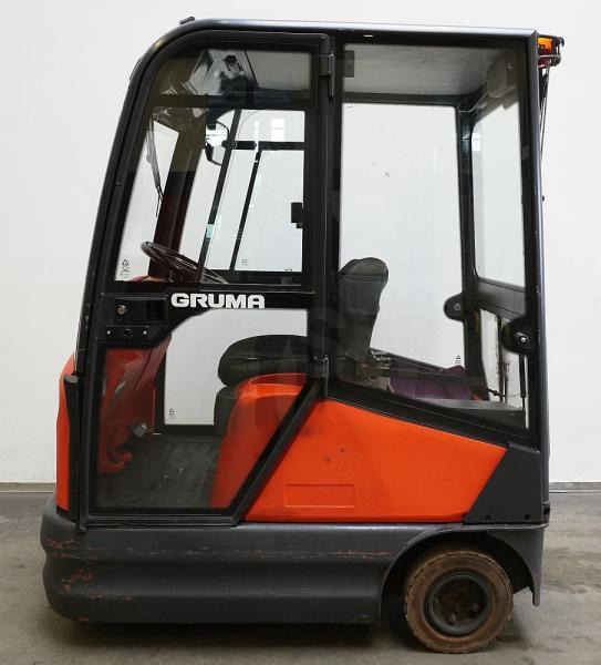 Linde P 60 Z 126 - Tow tractor: picture 4 Linde P 60 Z 126 - Tow tractor: picture 4