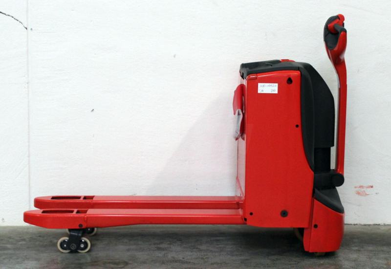Linde T 16 1152-02 - Pallet truck: picture 3 Linde T 16 1152-02 - Pallet truck: picture 3