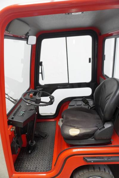 Pefra 610 - Tow tractor: picture 3 Pefra 610 - Tow tractor: picture 3