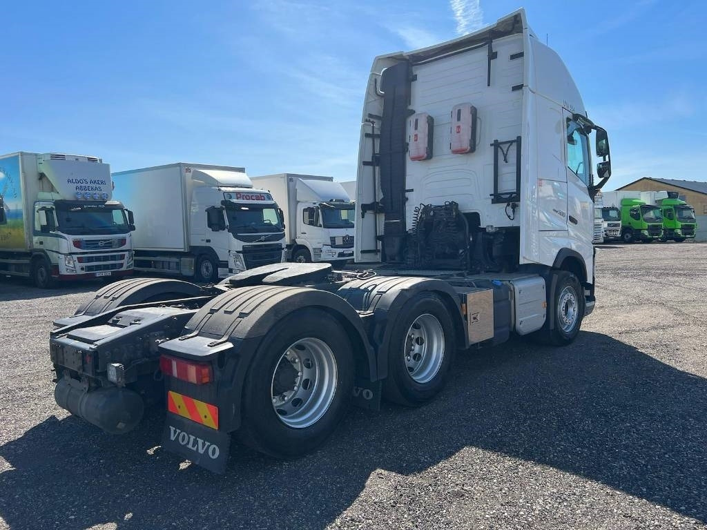 Volvo FH500 6*2 serie 4158 - Tractor unit: picture 3 Volvo FH500 6*2 serie 4158 - Tractor unit: picture 3