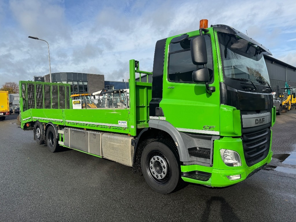 DAF CF 370 - Car transporter truck: picture 1 DAF CF 370 - Car transporter truck: picture 1
