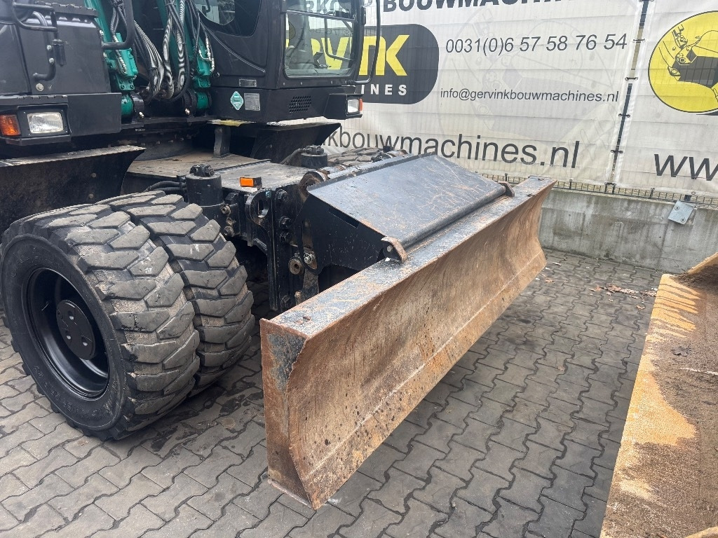 Hitachi ZX 190 W-6 - Wheel excavator: picture 3 Hitachi ZX 190 W-6 - Wheel excavator: picture 3