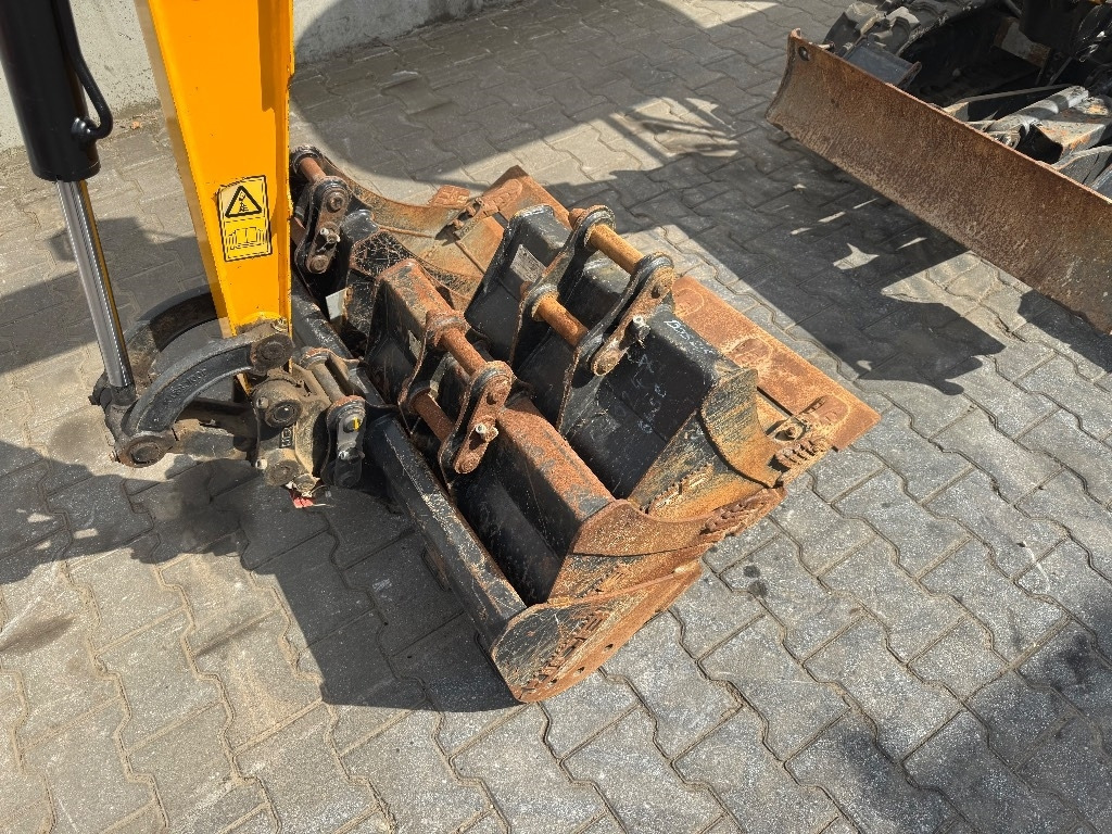 JCB 19 C-1E  - Mini excavator: picture 3 JCB 19 C-1E  - Mini excavator: picture 3