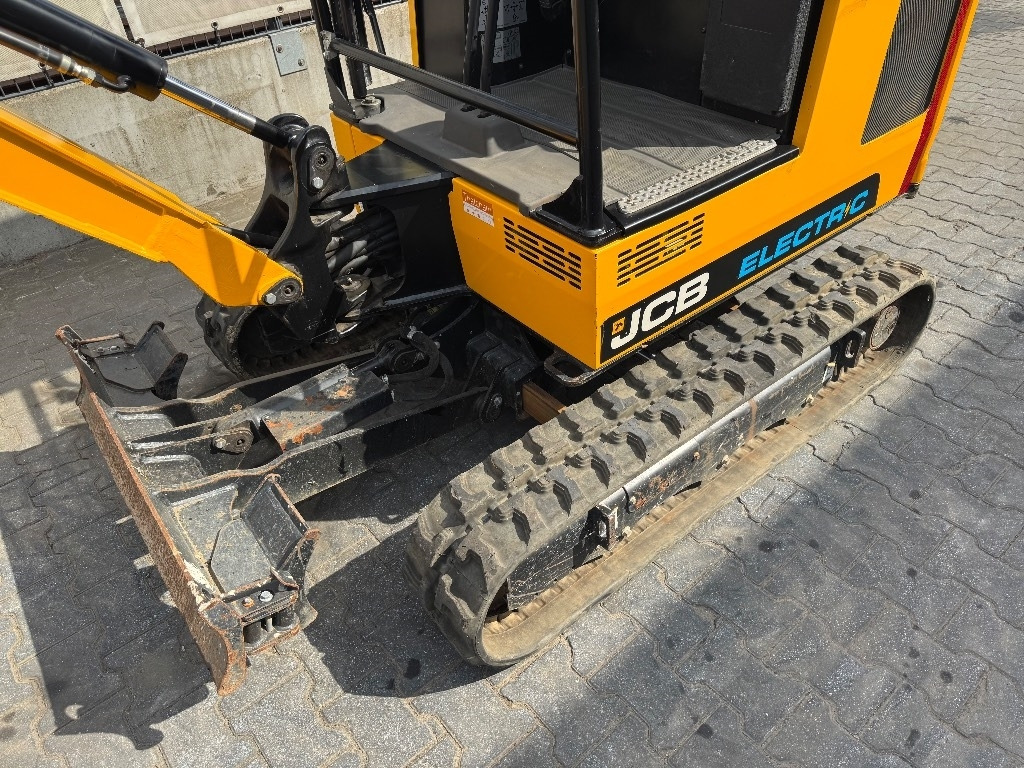JCB 19 C-1E  - Mini excavator: picture 2 JCB 19 C-1E  - Mini excavator: picture 2