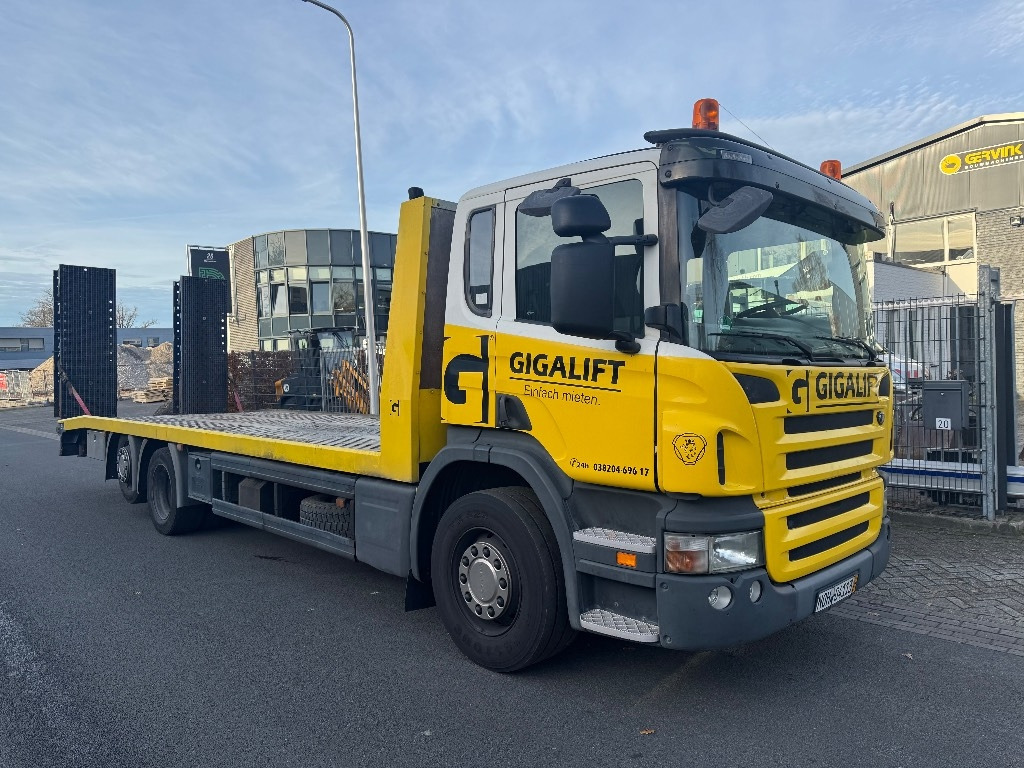 Scania P 340 - Box truck: picture 1 Scania P 340 - Box truck: picture 1