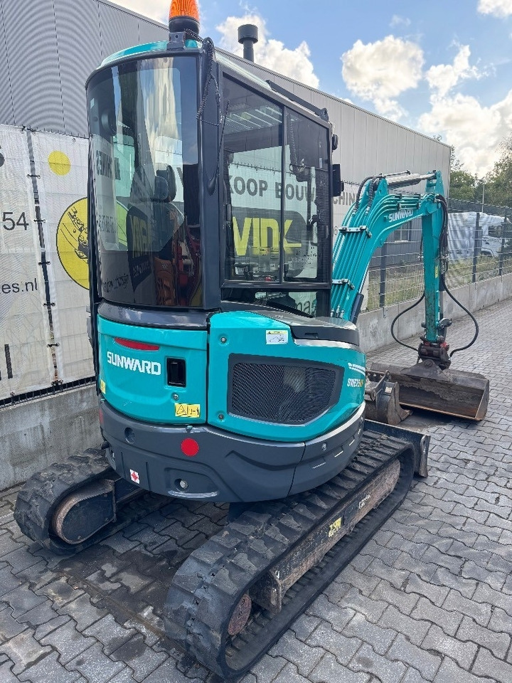 Sunward SWE 25 UF - Mini excavator: picture 2 Sunward SWE 25 UF - Mini excavator: picture 2