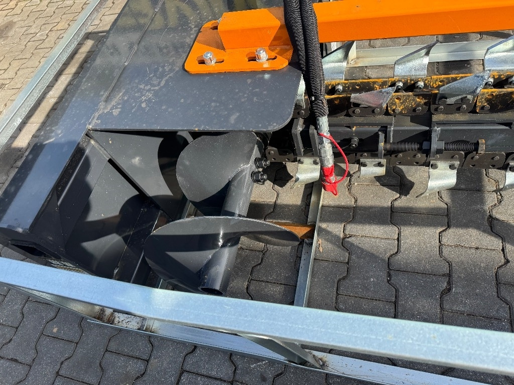 Wolverine TRC 12 -48 H - Trencher: picture 2 Wolverine TRC 12 -48 H - Trencher: picture 2