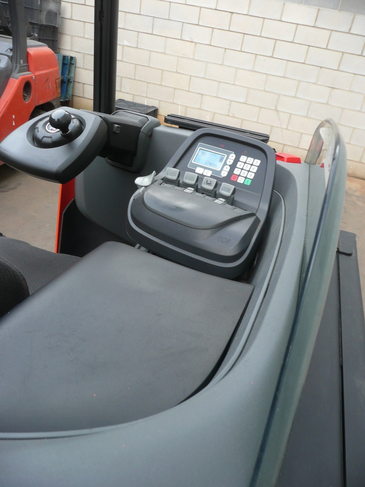 Reach truck BT RRE 200 E: picture 8 Reach truck BT RRE 200 E: picture 8