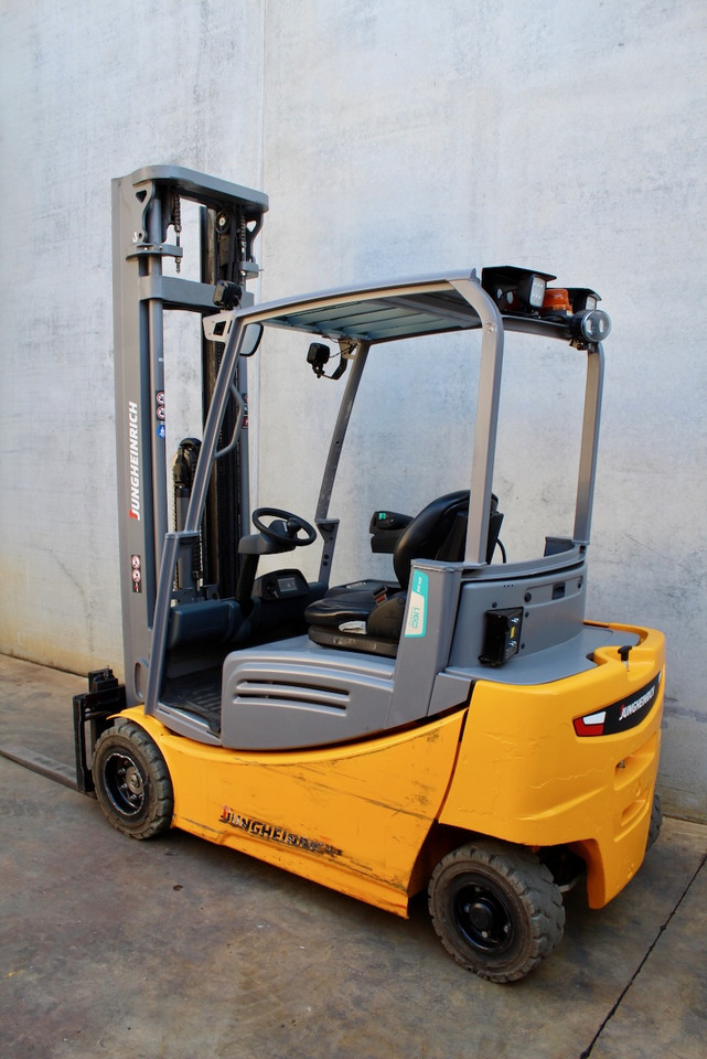 Jungheinrich EFG 318 600 DZ LI-ION - Electric forklift: picture 4 Jungheinrich EFG 318 600 DZ LI-ION - Electric forklift: picture 4