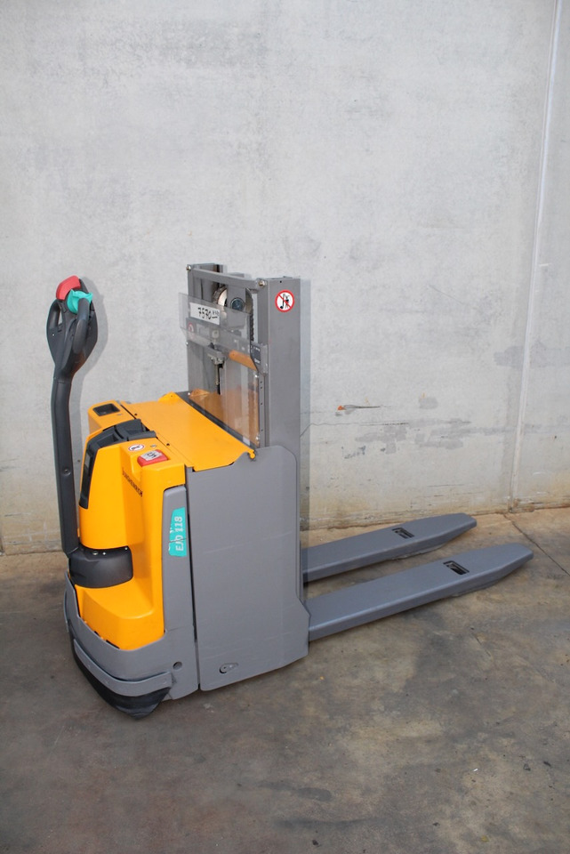 Jungheinrich EJD 118 166 ZT - Stacker: picture 3 Jungheinrich EJD 118 166 ZT - Stacker: picture 3