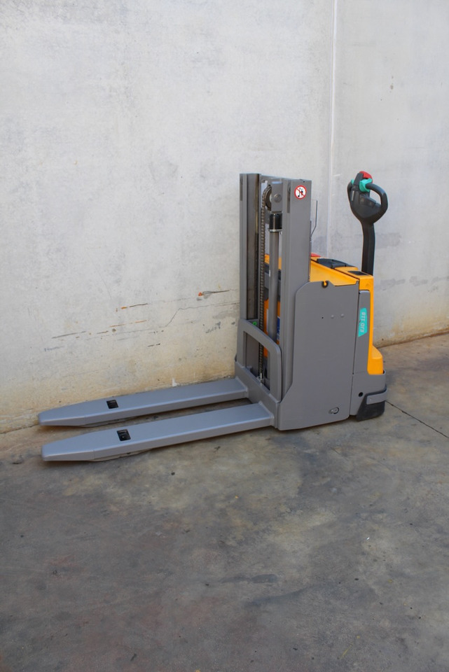 Jungheinrich EJD 118 166 ZT - Stacker: picture 2 Jungheinrich EJD 118 166 ZT - Stacker: picture 2