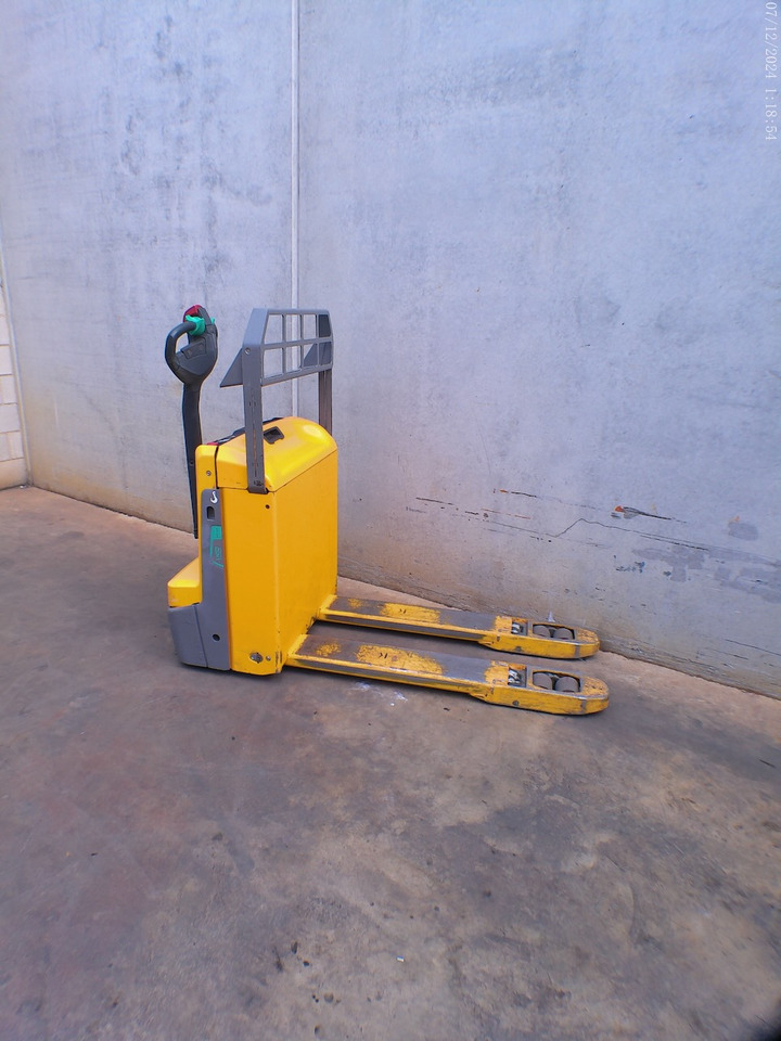 Jungheinrich EJE 116 LI-ION - Pallet truck: picture 4 Jungheinrich EJE 116 LI-ION - Pallet truck: picture 4