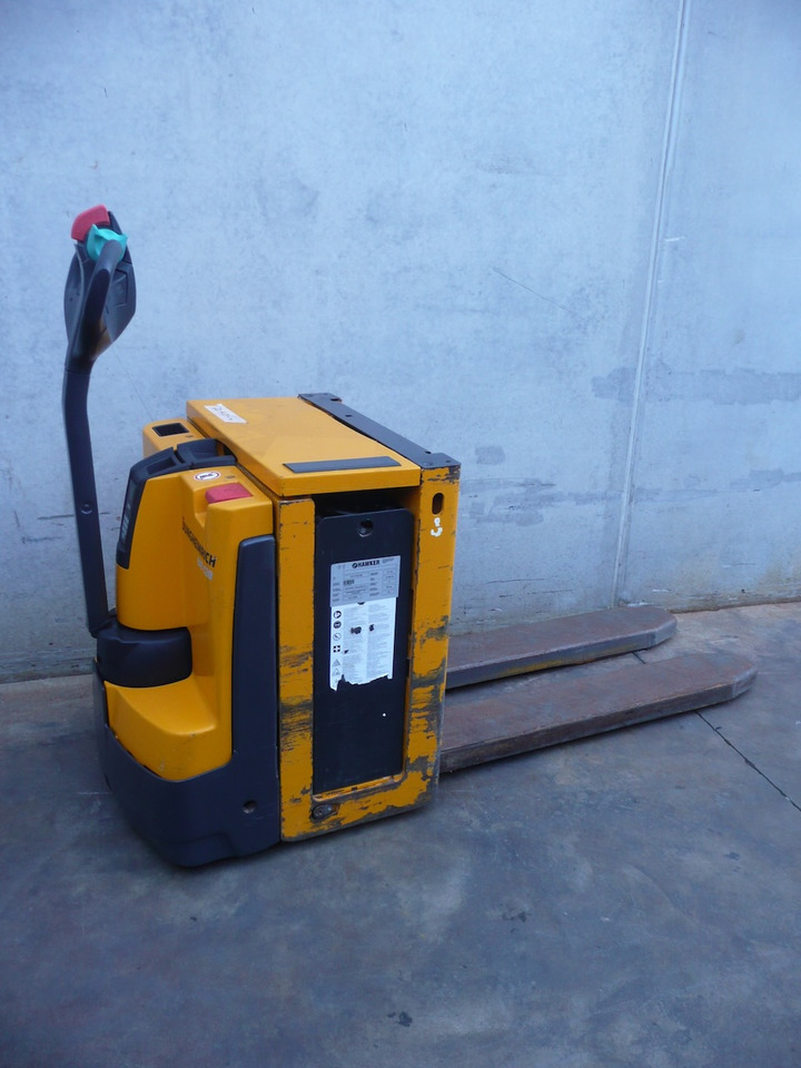 Jungheinrich EJE C20 - Pallet truck: picture 3 Jungheinrich EJE C20 - Pallet truck: picture 3