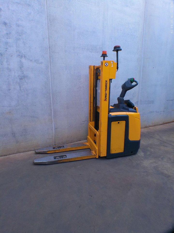 Jungheinrich ERC 216 240 ZT - Stacker: picture 2 Jungheinrich ERC 216 240 ZT - Stacker: picture 2