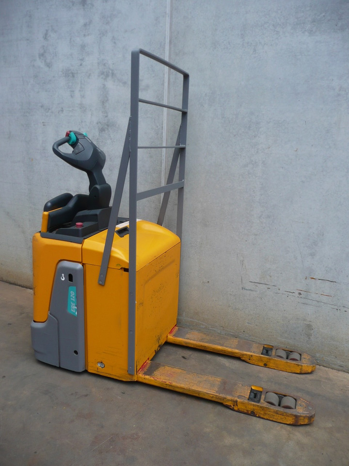 Jungheinrich ERE 120 FRUTERA - Pallet truck: picture 4 Jungheinrich ERE 120 FRUTERA - Pallet truck: picture 4