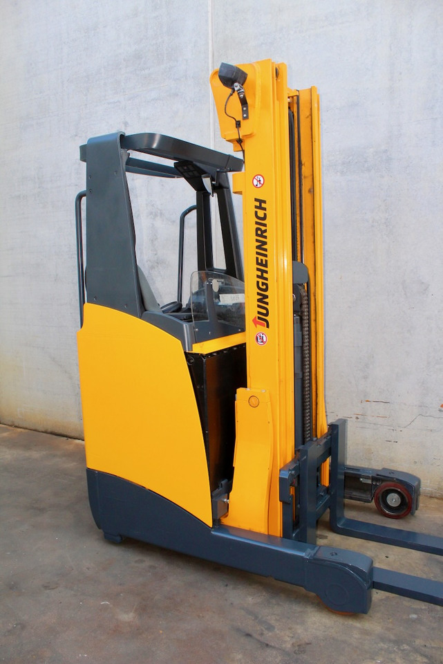Jungheinrich ETV 110 560 DZ - Reach truck: picture 1 Jungheinrich ETV 110 560 DZ - Reach truck: picture 1