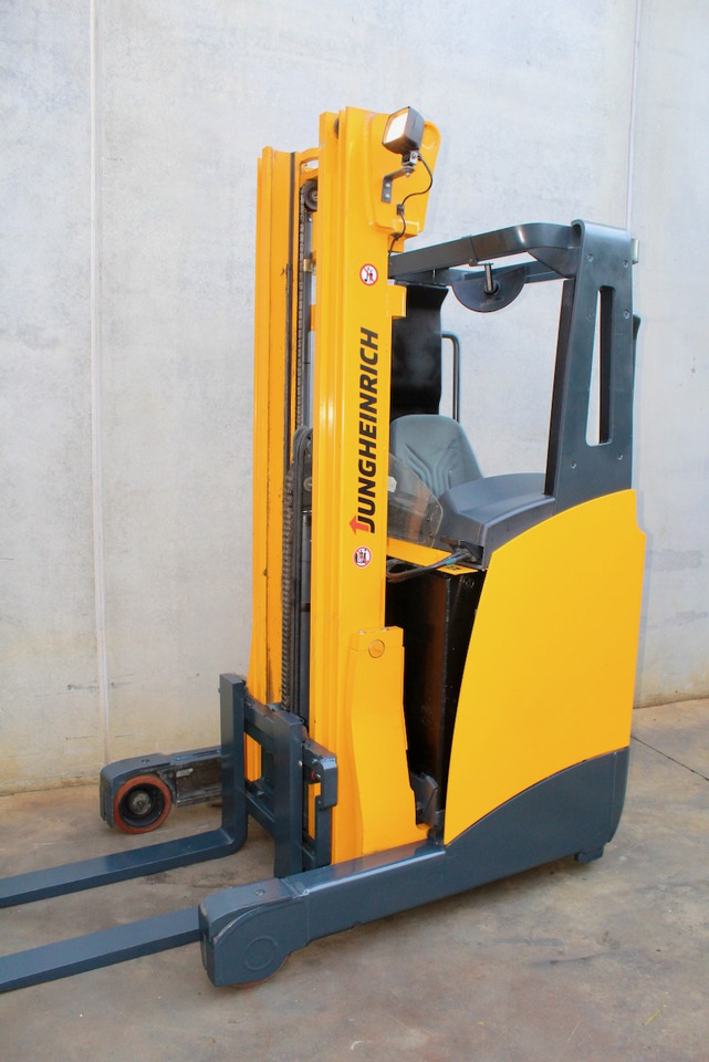 Jungheinrich ETV 110 560 DZ - Reach truck: picture 3 Jungheinrich ETV 110 560 DZ - Reach truck: picture 3