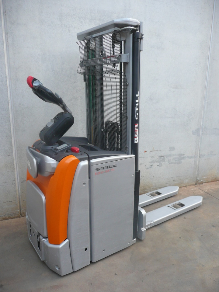 Still EXV-SF16 - Stacker: picture 3 Still EXV-SF16 - Stacker: picture 3