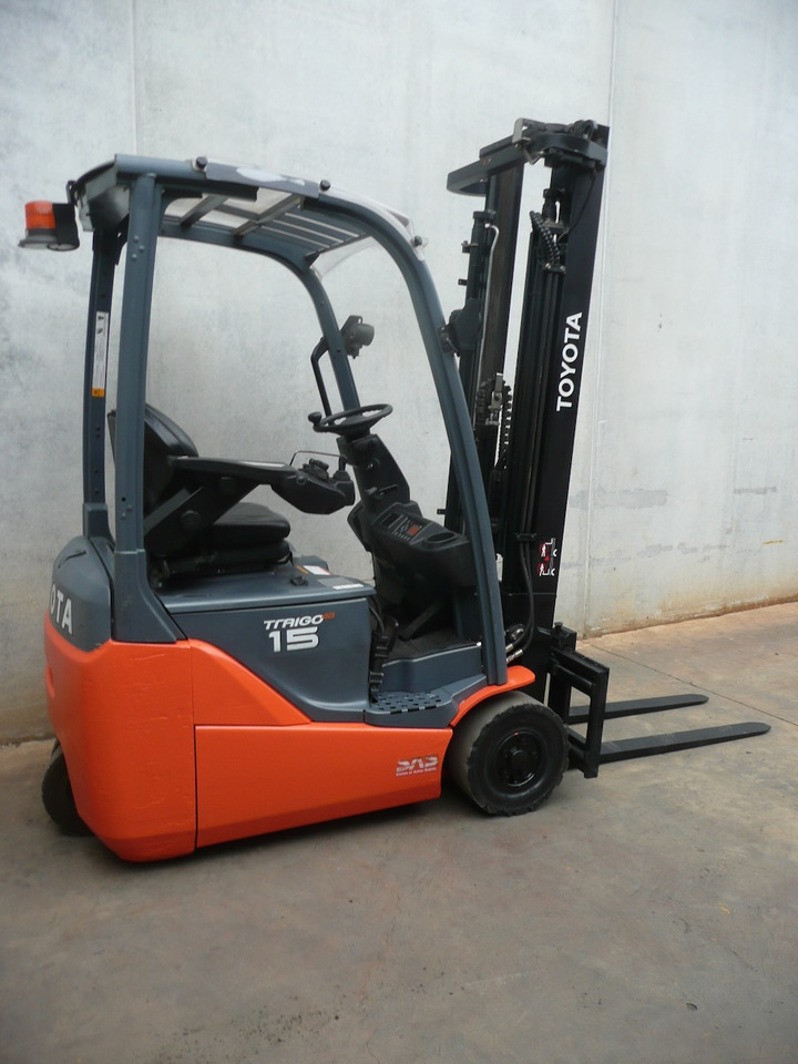 Toyota 8FBE15T - Electric forklift: picture 2 Toyota 8FBE15T - Electric forklift: picture 2