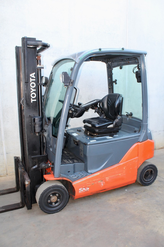 Toyota 8FBM16T - Electric forklift: picture 3 Toyota 8FBM16T - Electric forklift: picture 3