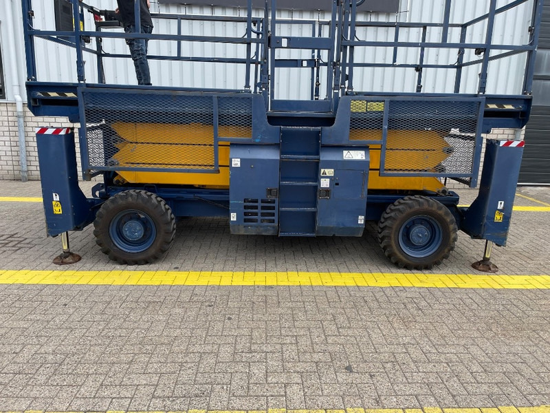 Scissor lift Genie GS 3384 RT: picture 17