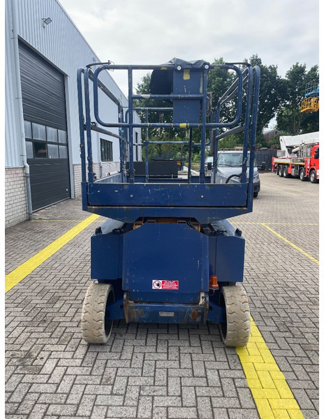 Iteco IT 12151 - Scissor lift: picture 4 Iteco IT 12151 - Scissor lift: picture 4