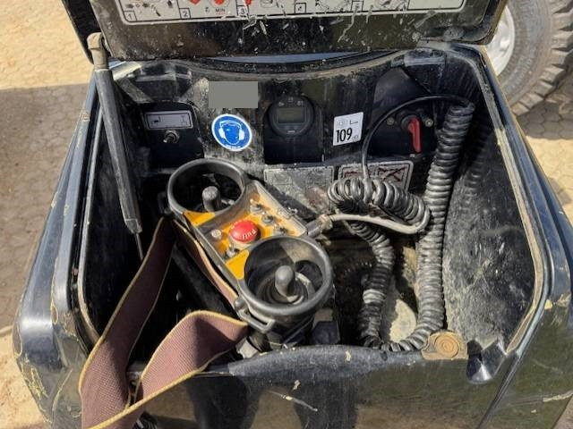 Roller Bomag BMP8500, Radiostyrd vält: picture 13 Roller Bomag BMP8500, Radiostyrd vält: picture 13