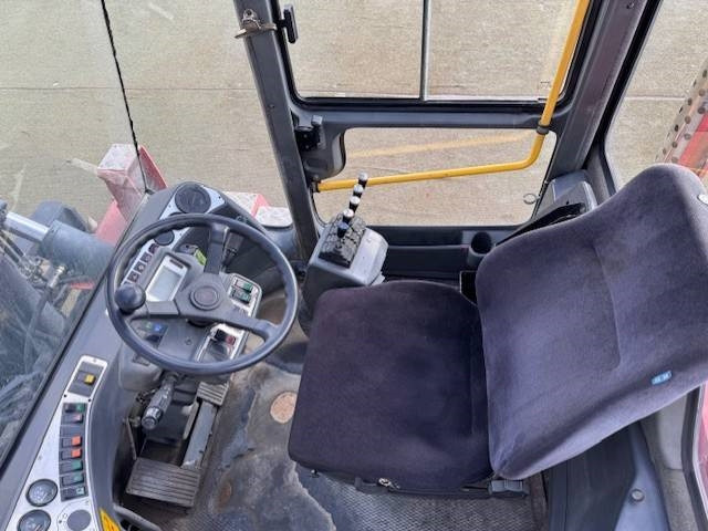 Diesel forklift Kalmar DCE 140-6: picture 6