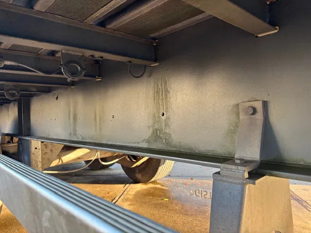 Dropside/ Flatbed semi-trailer Groenewegen Open trailer Alu sidebords Bankiray-Omega DRO-14-27: picture 18 Dropside/ Flatbed semi-trailer Groenewegen Open trailer Alu sidebords Bankiray-Omega DRO-14-27: picture 18