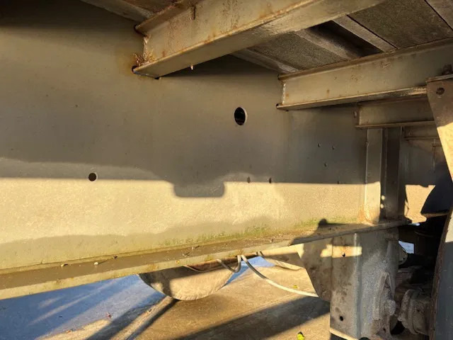 Dropside/ Flatbed semi-trailer Groenewegen Open trailer Alu sidebords Bankiray-Omega DRO-14-27: picture 16 Dropside/ Flatbed semi-trailer Groenewegen Open trailer Alu sidebords Bankiray-Omega DRO-14-27: picture 16