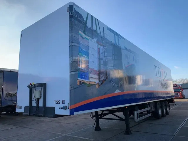 Vogelzang Closed box insulated lift axle MOT 06-2026 TOP Condition - Closed box semi-trailer: picture 3 Vogelzang Closed box insulated lift axle MOT 06-2026 TOP Condition - Closed box semi-trailer: picture 3