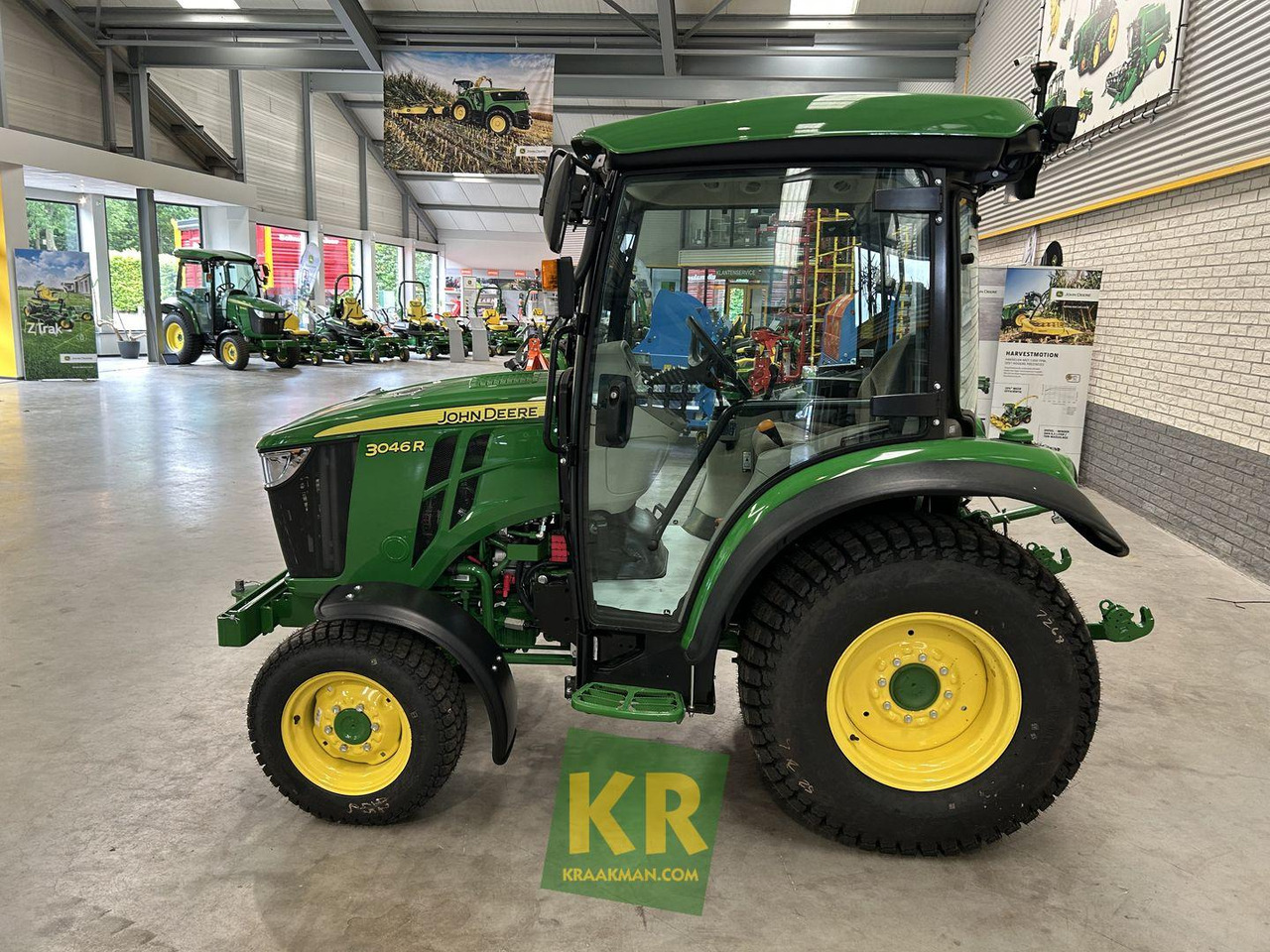 3046R John Deere - Compact tractor: picture 4 3046R John Deere - Compact tractor: picture 4