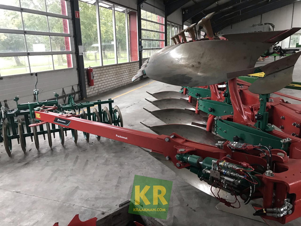 3300S Variomat Kverneland - Plough: picture 5 3300S Variomat Kverneland - Plough: picture 5