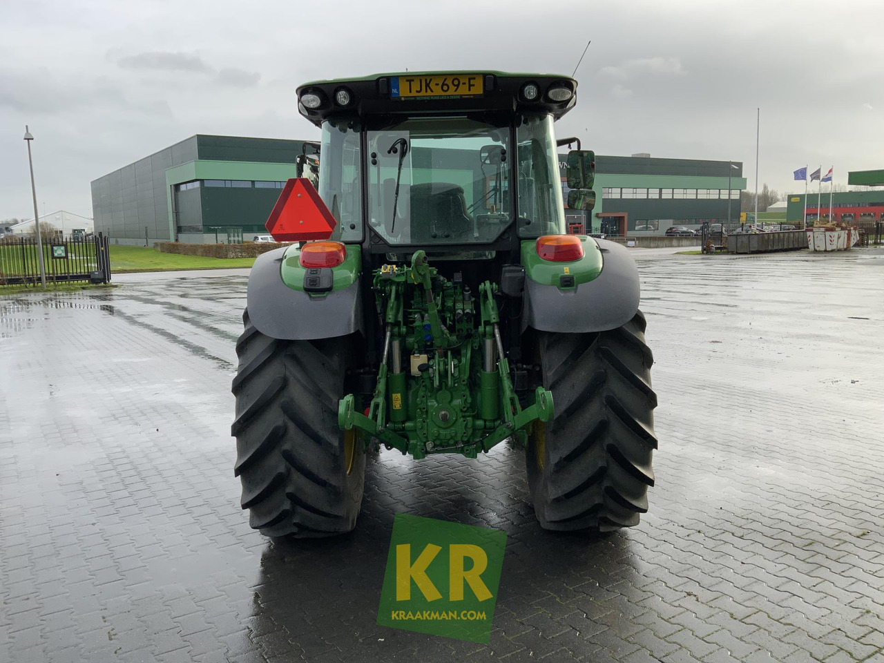 5125R John Deere - Farm tractor: picture 5 5125R John Deere - Farm tractor: picture 5
