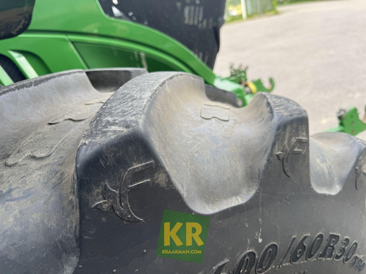 6150R John Deere - Farm tractor: picture 3 6150R John Deere - Farm tractor: picture 3
