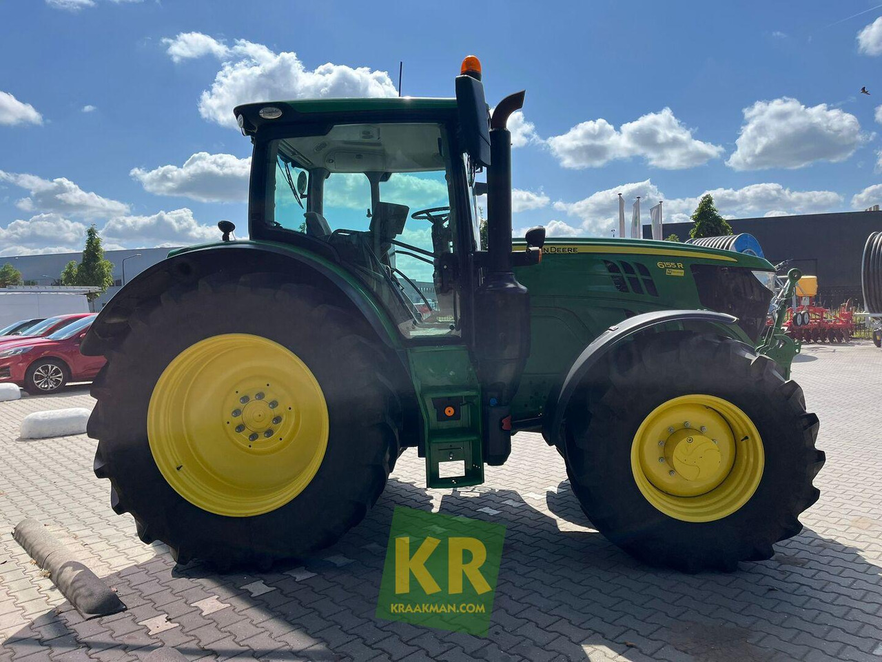 6155R John Deere - Farm tractor: picture 2 6155R John Deere - Farm tractor: picture 2