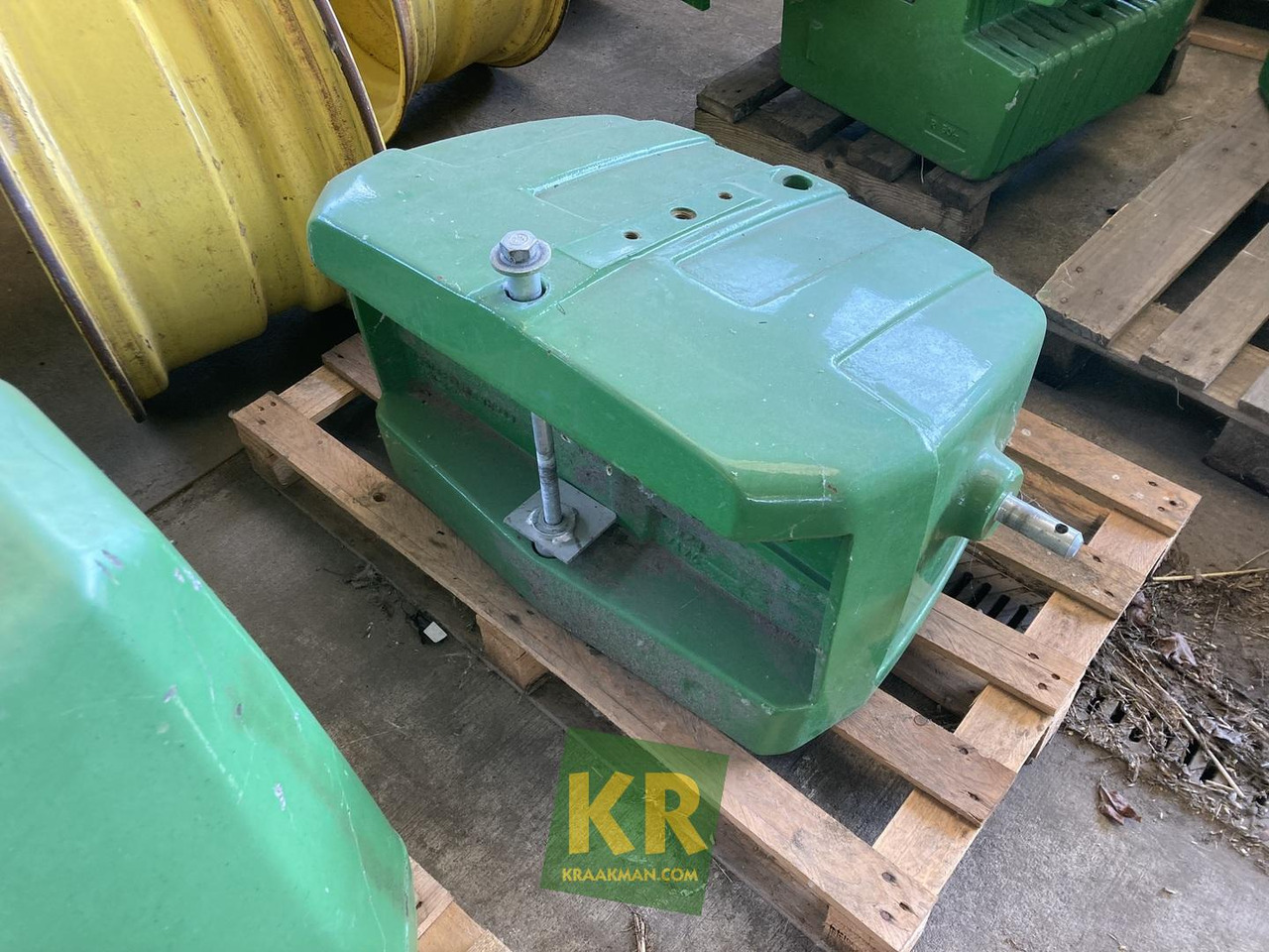 900 kg John Deere - Counterweight: picture 4 900 kg John Deere - Counterweight: picture 4