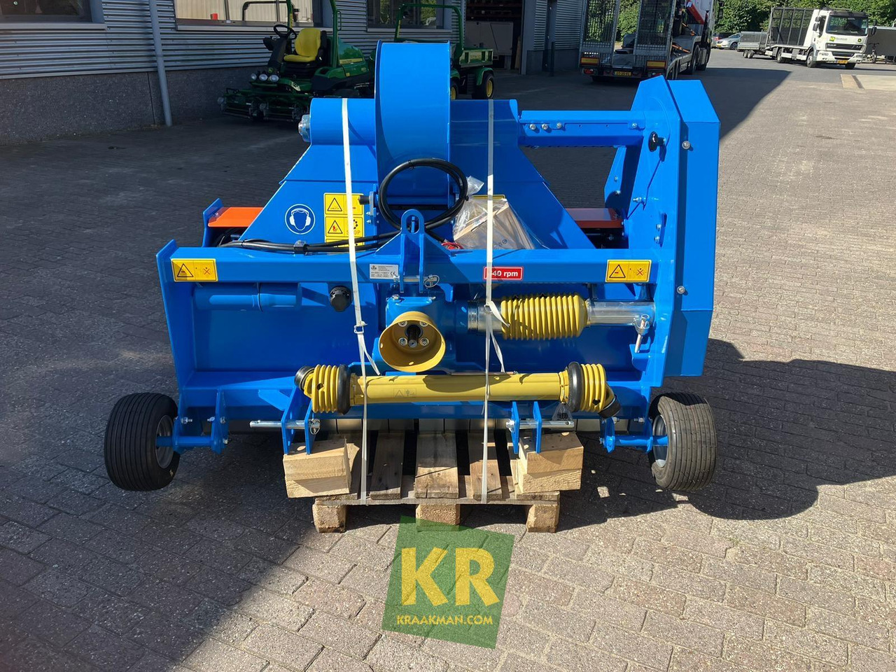 GKB Leaf Reducer - Garden equipment: picture 5 GKB Leaf Reducer - Garden equipment: picture 5