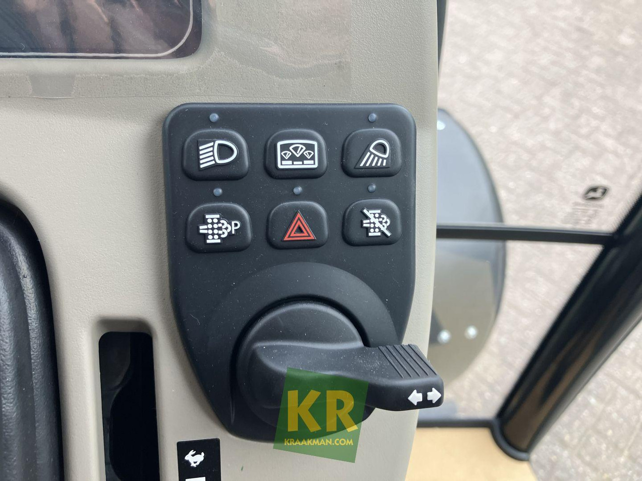 John Deere 3039R - Compact tractor: picture 1 John Deere 3039R - Compact tractor: picture 1