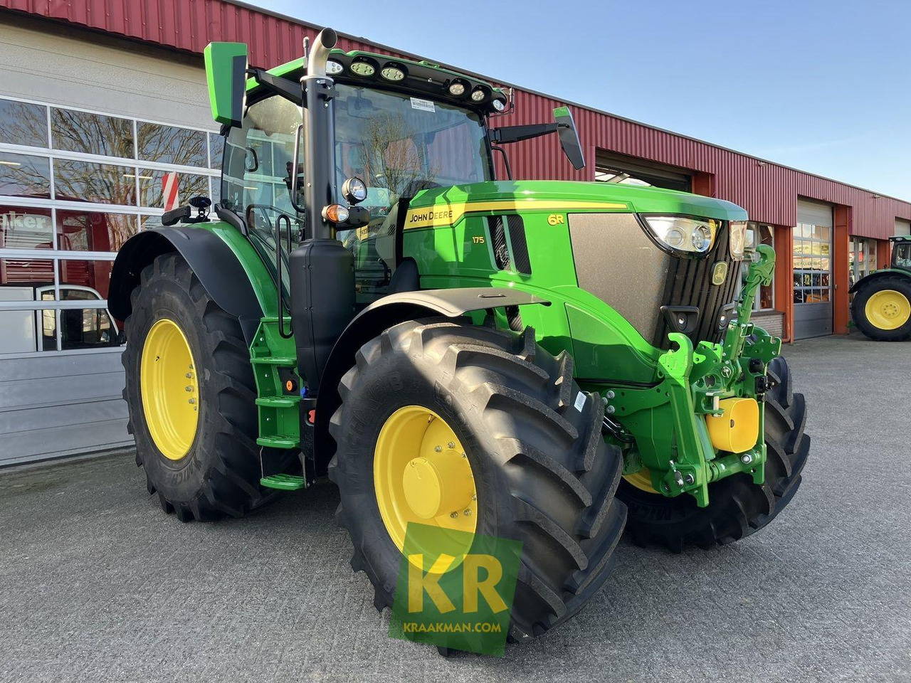 John Deere 6R 175 - Farm tractor: picture 2 John Deere 6R 175 - Farm tractor: picture 2