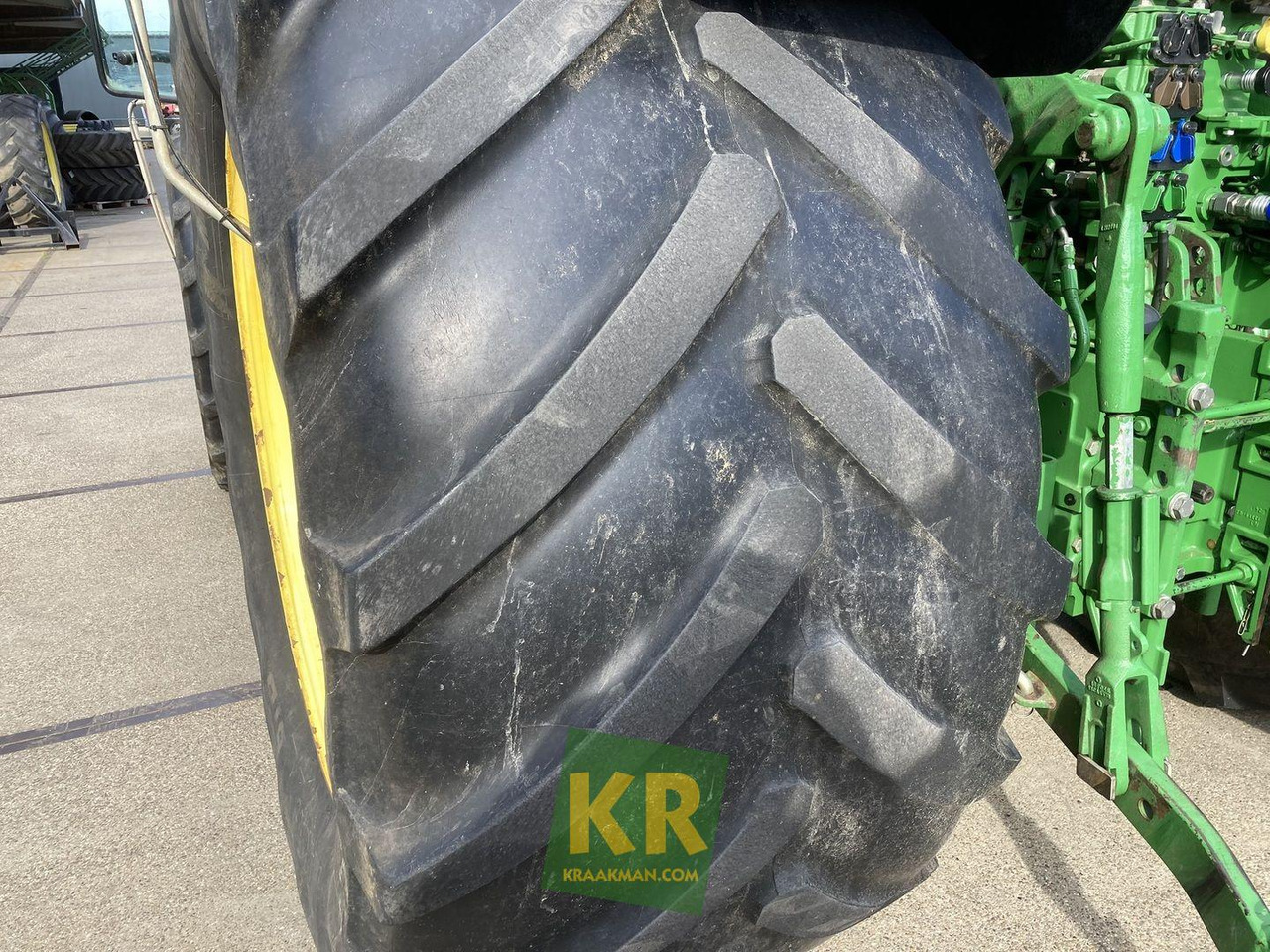 Michelin MACHXBIB - Wheel and tire package for Agricultural machinery: picture 2 Michelin MACHXBIB - Wheel and tire package for Agricultural machinery: picture 2