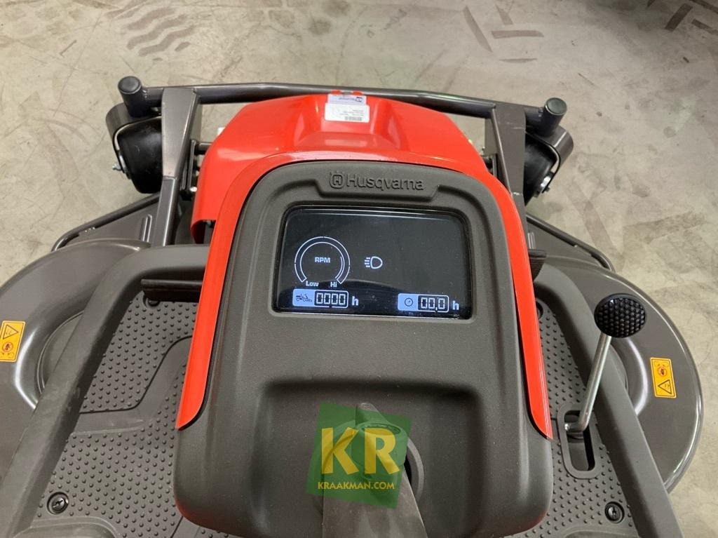 R318X Husqvarna - Lawn mower: picture 3 R318X Husqvarna - Lawn mower: picture 3