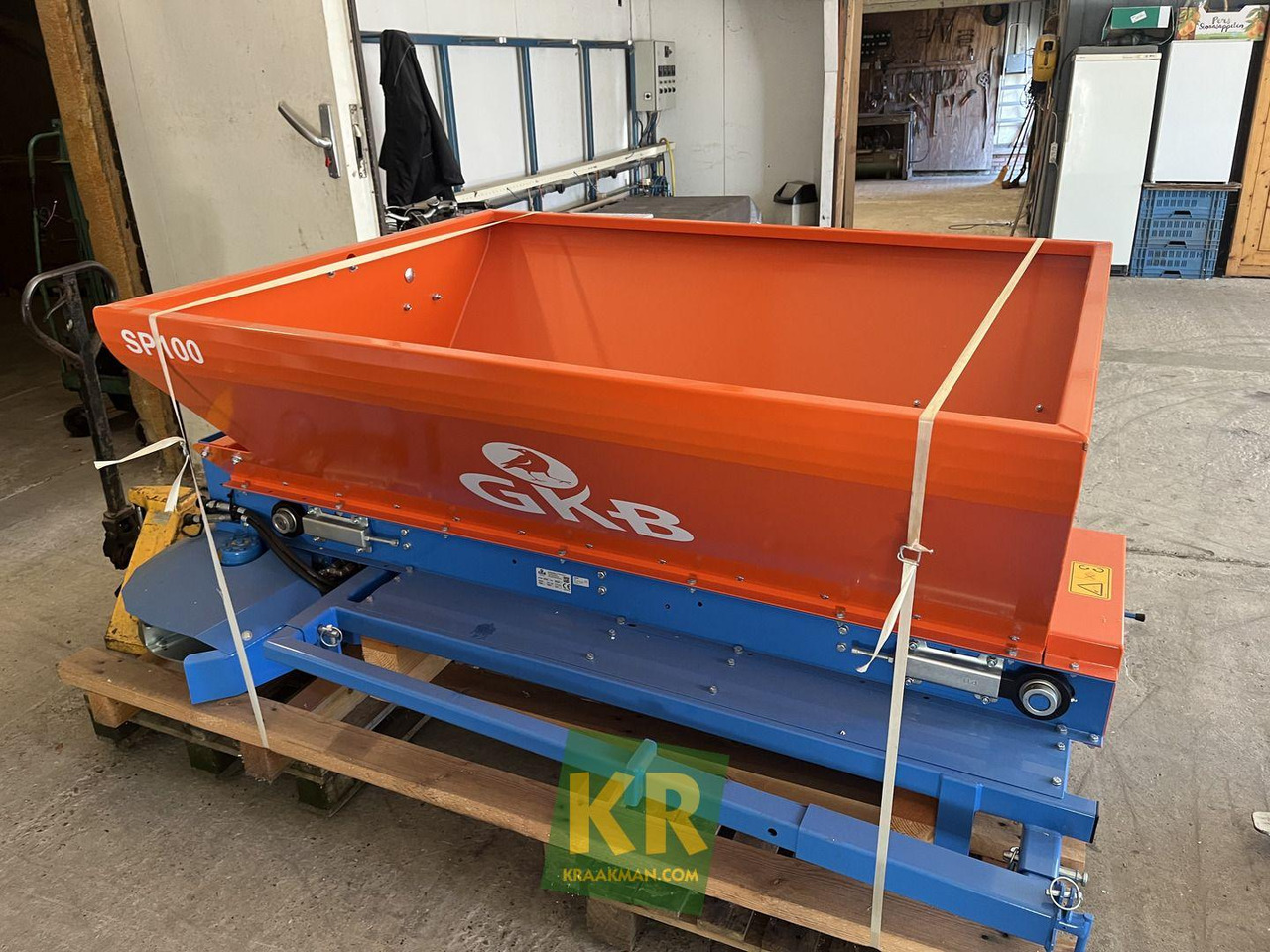 Sandspreader GKB - Sand/ Salt spreader: picture 5 Sandspreader GKB - Sand/ Salt spreader: picture 5