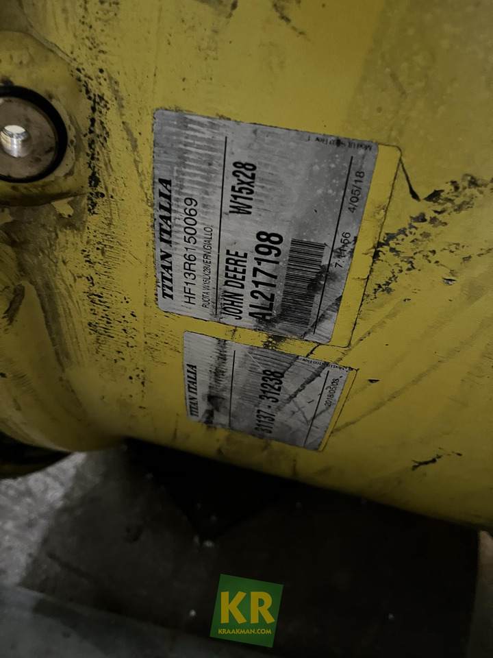 Velg 15x28 John Deere - Rim for Agricultural machinery: picture 1 Velg 15x28 John Deere - Rim for Agricultural machinery: picture 1