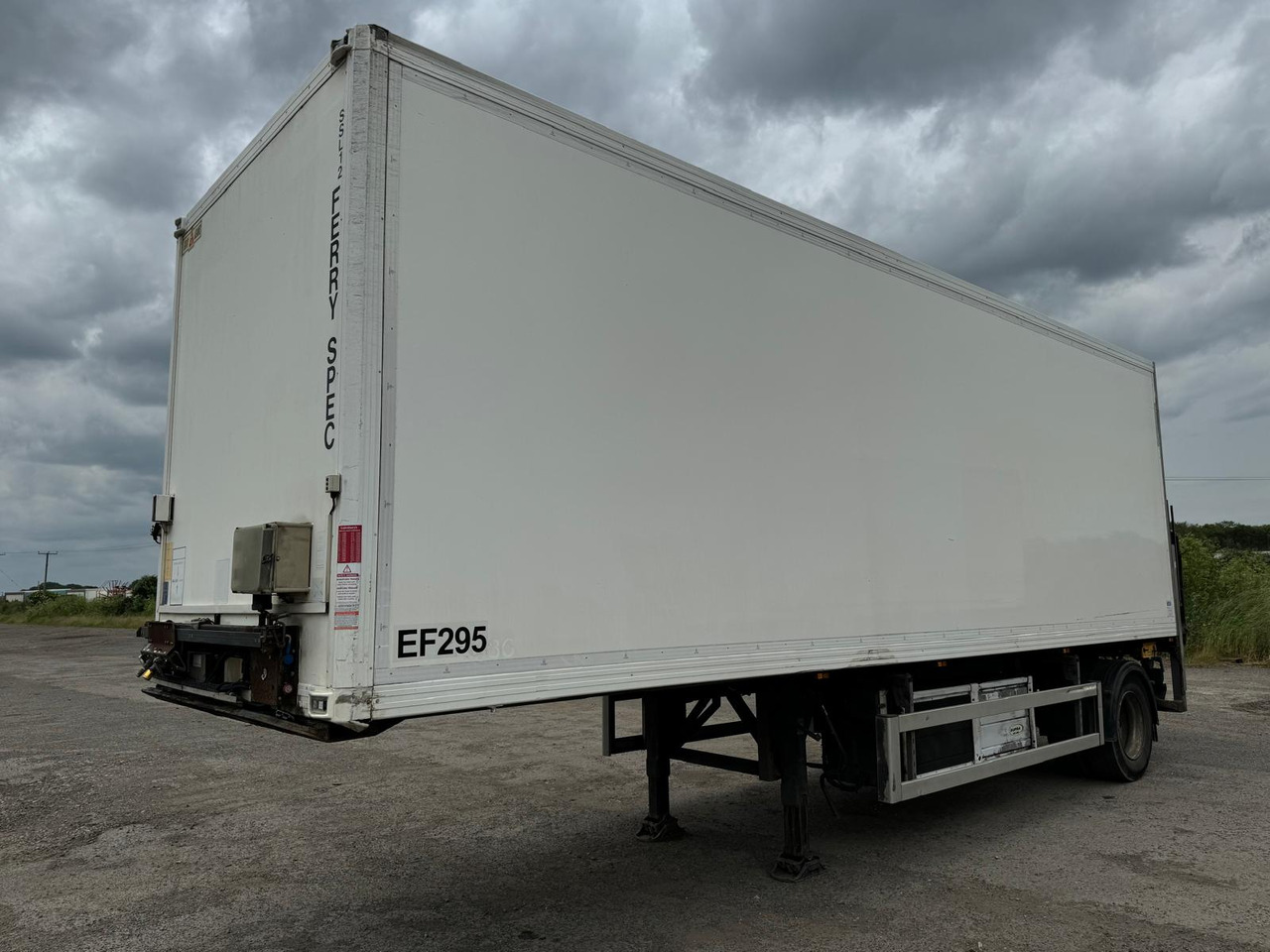 2012 Gray and Adams 8.4m Refrigerated Trailer - Refrigerated semi-trailer: picture 1 2012 Gray and Adams 8.4m Refrigerated Trailer - Refrigerated semi-trailer: picture 1