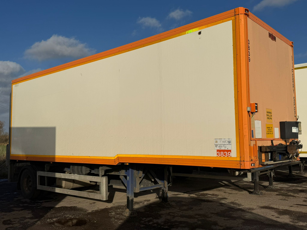 Gray and Adams 2010 Supra 950u MT - Refrigerated semi-trailer: picture 1 Gray and Adams 2010 Supra 950u MT - Refrigerated semi-trailer: picture 1