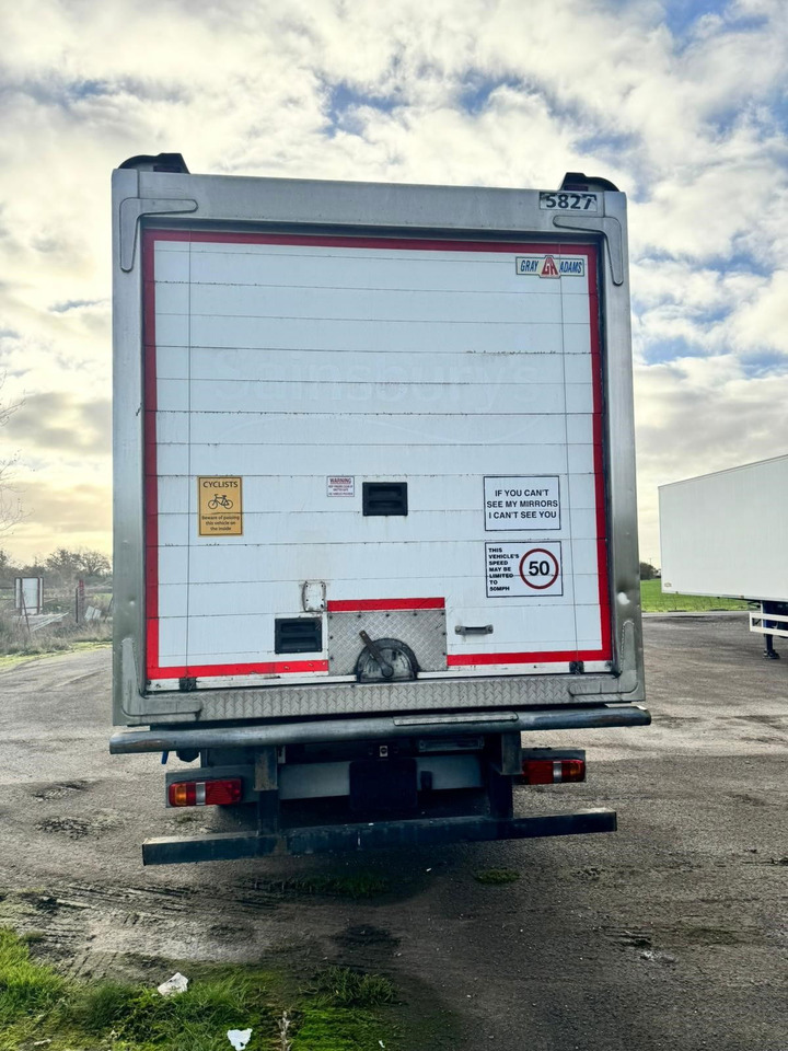 Gray and Adams 2015 Vector 1550 - Refrigerated semi-trailer: picture 3 Gray and Adams 2015 Vector 1550 - Refrigerated semi-trailer: picture 3