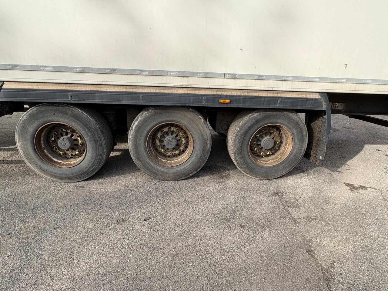 Montracon 2015 SLXe 200 – CML371 - Refrigerated semi-trailer: picture 3 Montracon 2015 SLXe 200 – CML371 - Refrigerated semi-trailer: picture 3