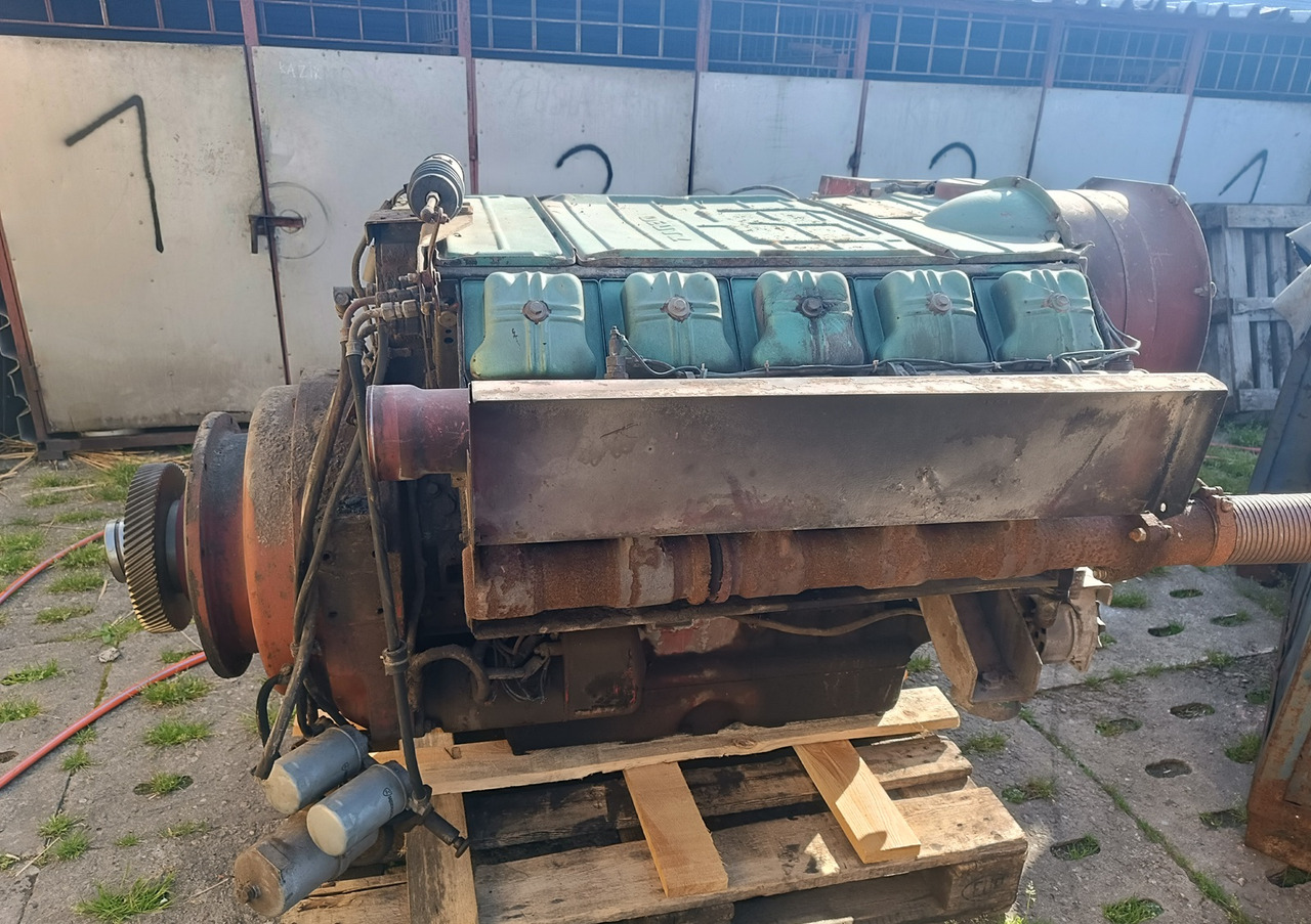 DEUTZ F 10 L 413 F F10L413F 256 HP / 305 HP - Engine and parts for Industrial equipment: picture 2 DEUTZ F 10 L 413 F F10L413F 256 HP / 305 HP - Engine and parts for Industrial equipment: picture 2