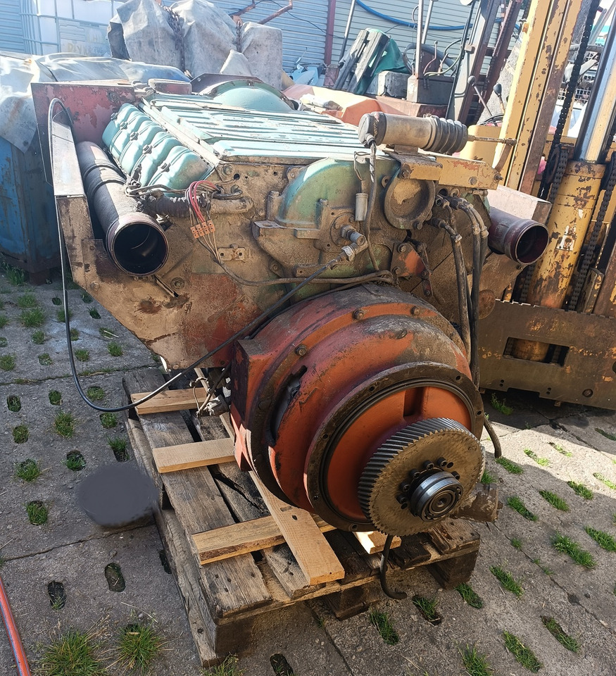 DEUTZ F 10 L 413 F F10L413F 256 HP / 305 HP - Engine and parts for Industrial equipment: picture 4 DEUTZ F 10 L 413 F F10L413F 256 HP / 305 HP - Engine and parts for Industrial equipment: picture 4